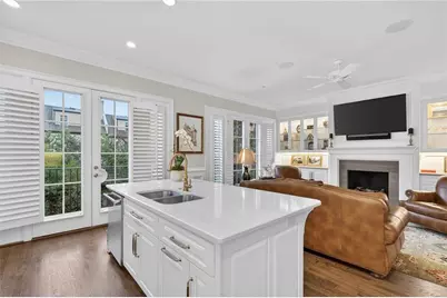 92 Old Ivy Road NE #7, Atlanta, GA 30342 - Photo 10