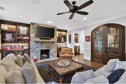 92 Old Ivy Road NE #7, Atlanta, GA 30342 - Photo 12