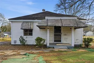 48 Horton St, Winder, GA 30680 - Photo 1