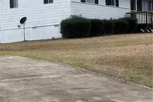 193 Frazier Dr SE, Milledgeville, GA 31061 - Photo 1