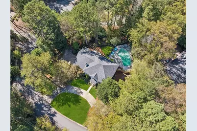 5460 E Idlewood Lane, Atlanta, GA 30327 - Photo 8