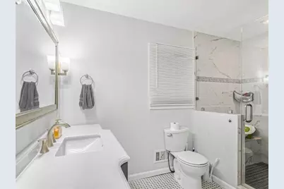 2409 Powers Ferry Drive SE, Marietta, GA 30067 - Photo 18