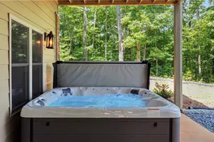 196 Grayson Point, Blue Ridge, GA 30513 - Photo 2