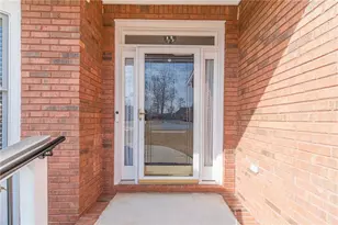 2160 Wynfield Point Dr, Buford, GA 30519 - Photo 4