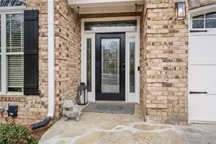 1525 Camden Cove Dr, Cumming, GA 30040 - Photo 2