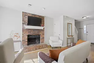 3001 Hawthorne Pl SE, Smyrna, GA 30080 - Photo 4