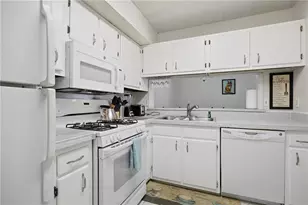 3001 Hawthorne Pl SE, Smyrna, GA 30080 - Photo 14