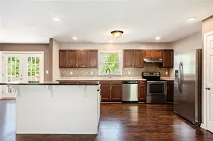 1085 Azalea Circle, Marietta, GA 30062 - Photo 8