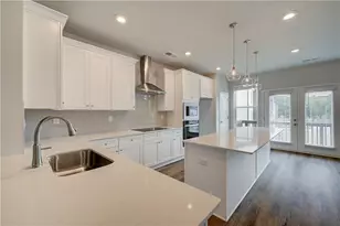 303 Daybreak Ln, Newnan, GA 30265 - Photo 8