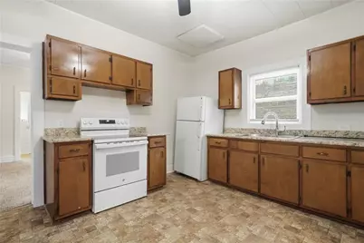 140 Juniper Street, Canton, GA 30114 - Photo 12