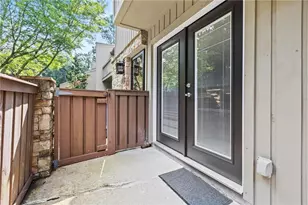 1260 Druid Knoll Dr NE, Brookhaven, GA 30319 - Photo 12