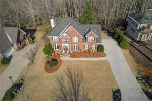 5937 Legend Ct, Hoschton, GA 30548 - Photo 2