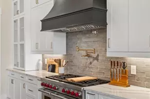 568 Versailles Dr, Auburn, GA 30011 - Photo 20