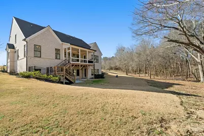 568 Versailles Drive, Auburn, GA 30011 - Photo 64