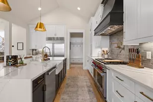 568 Versailles Dr, Auburn, GA 30011 - Photo 26