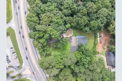 8035 Rockbridge Road, Lithonia, GA 30058 - Photo 30