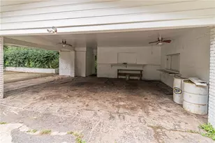 8035 Rockbridge Rd, Lithonia, GA 30058 - Photo 6