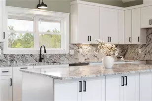 2956 Blalock Mountain Rd, Talking Rock, GA 30175 - Photo 4