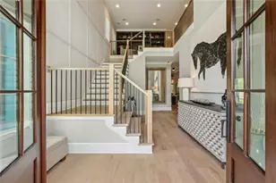 2591 Apple Valley Rd NE, Brookhaven, GA 30319 - Photo 2