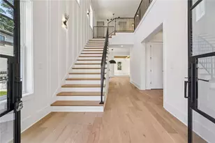 2595 Apple Valley Rd NE, Brookhaven, GA 30319 - Photo 2