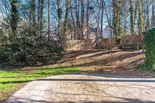 2152 Marne Glen NW, Kennesaw, GA 30152 - Photo 42