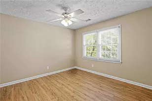 2152 Marne Glen NW, Kennesaw, GA 30152 - Photo 24