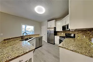 1717 Victoria Way NW, Kennesaw, GA 30152 - Photo 8
