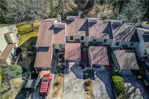 6392 Hawthorne Terrace, Peachtree Corners, GA 30092 - Photo 2