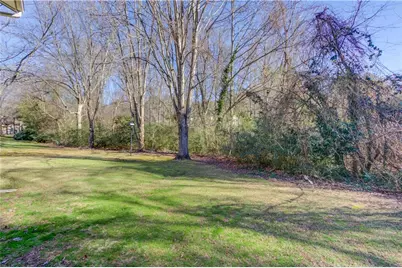 6392 Hawthorne Terrace, Peachtree Corners, GA 30092 - Photo 30