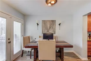 6392 Hawthorne Terrace, Peachtree Corners, GA 30092 - Photo 10