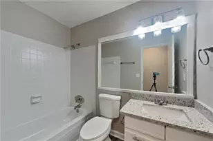 4901 Duncan Wood Dr, Duluth, GA 30096 - Photo 16