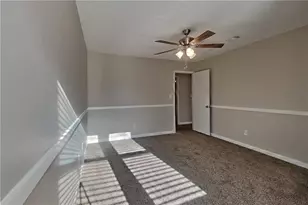 4901 Duncan Wood Dr, Duluth, GA 30096 - Photo 12