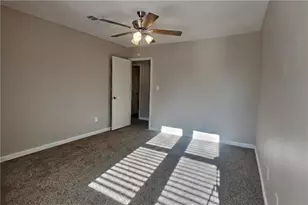 4901 Duncan Wood Dr, Duluth, GA 30096 - Photo 14