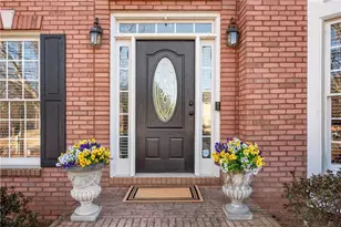 5589 Hedge Brooke Dr NW, Acworth, GA 30101 - Photo 2