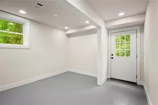 844 San Miguel Dr, Stone Mountain, GA 30083 - Photo 26