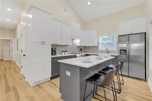 2216 Pansy St NW, Atlanta, GA 30314 - Photo 6