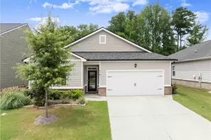 63 Conroe Ct, Hoschton, GA 30548 - Photo 4