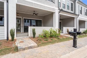 708 Stickley Oak Way, Woodstock, GA 30189 - Photo 2