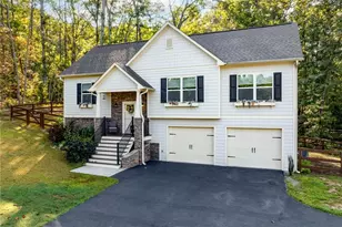 115 W Woods Dr, Dahlonega, GA 30533 - Photo 4