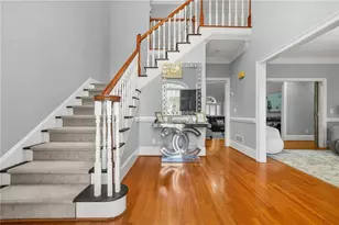 9800 Foxworth Dr, Alpharetta, GA 30022 - Photo 4