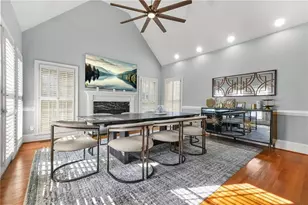 9800 Foxworth Dr, Alpharetta, GA 30022 - Photo 10