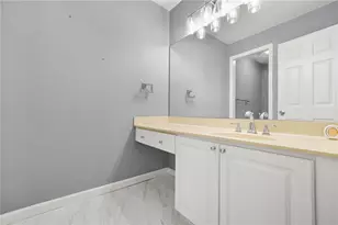 9800 Foxworth Dr, Alpharetta, GA 30022 - Photo 46