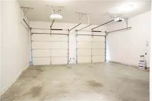 2581 Southhaven Ln, Buford, GA 30519 - Photo 16