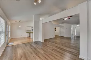 5133 Haverford Run Dr, Lilburn, GA 30047 - Photo 28