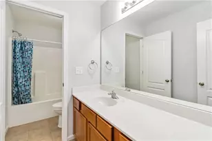 1044 Simonton Hill Ct, Lawrenceville, GA 30045 - Photo 18