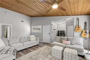 810 Bonnie Glen Dr SE, Marietta, GA 30067 - Photo 4