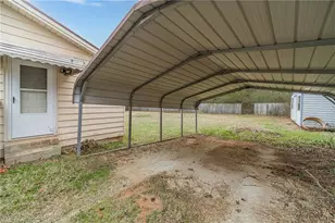 1231 Duvall Cir, Madison, GA 30650 - Photo 24