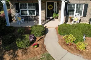 848 Crossroads Ct, Social Circle, GA 30025 - Photo 6