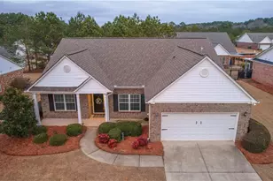 848 Crossroads Ct, Social Circle, GA 30025 - Photo 2