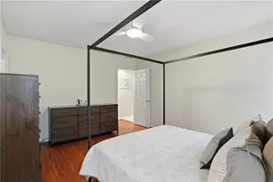 11345 Abbotts Station Dr, Johns Creek, GA 30097 - Photo 16